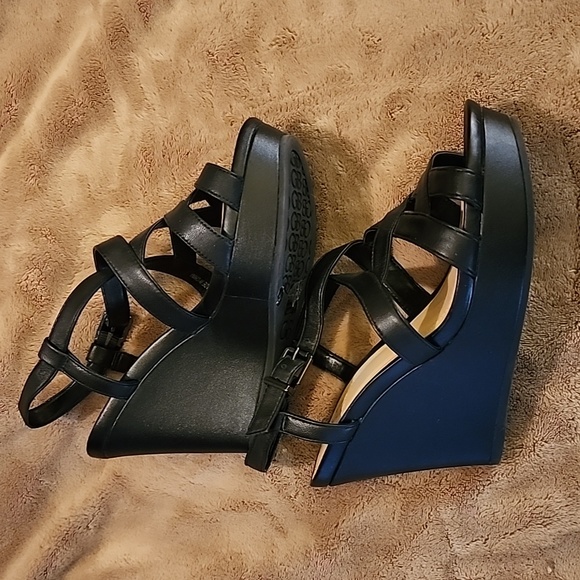 Gianni Bini - Picture 3 of 5